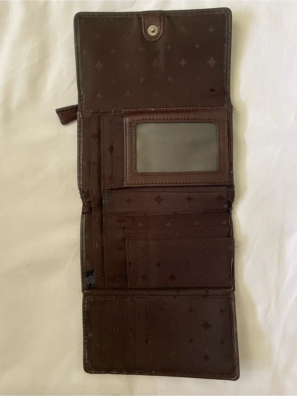 Vintage Fossil Maddox Dark Brown Leather Trifold Wallet Keyhole Logo
